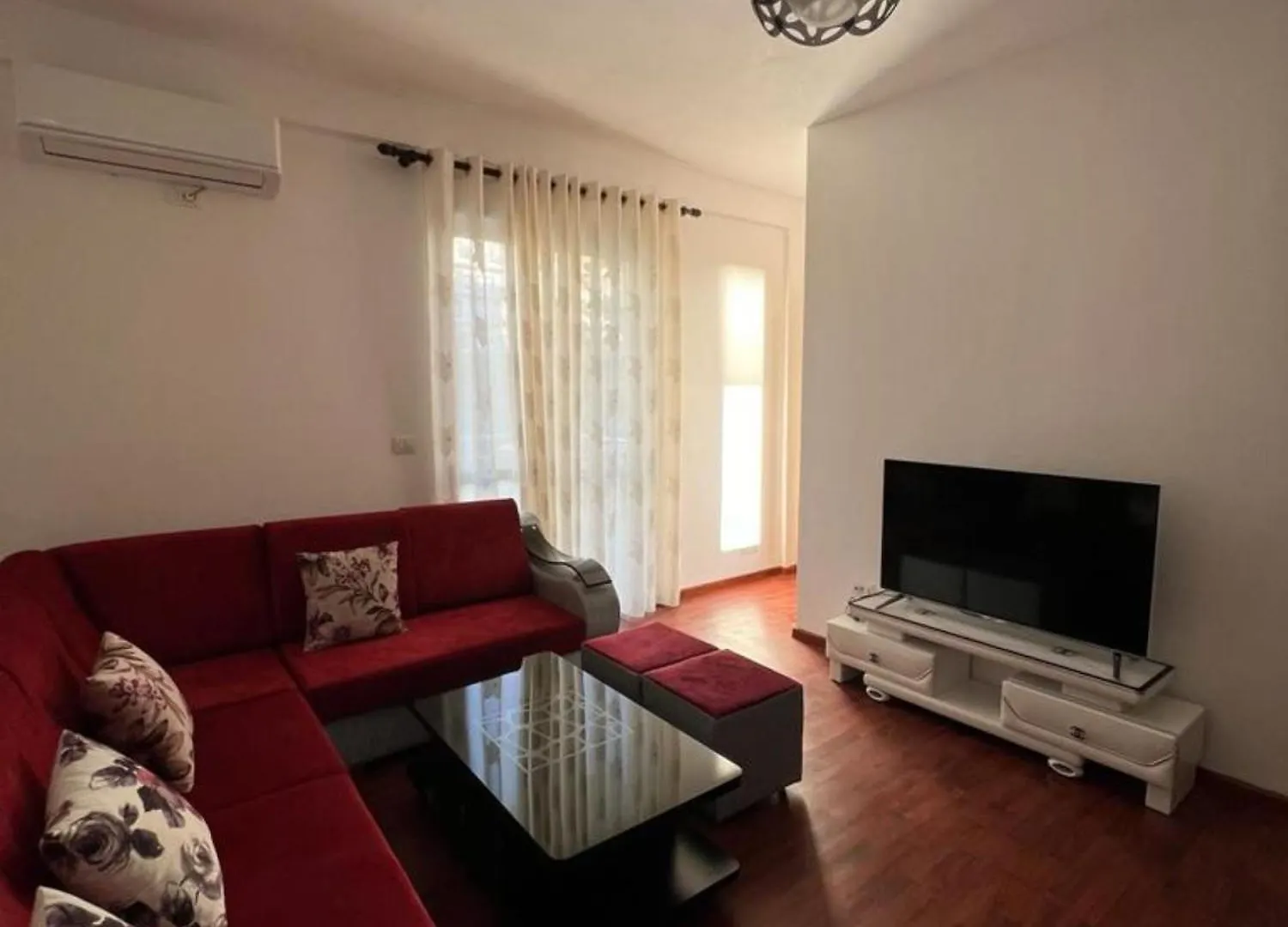 Albania Dream Holidays Accommodation contacts